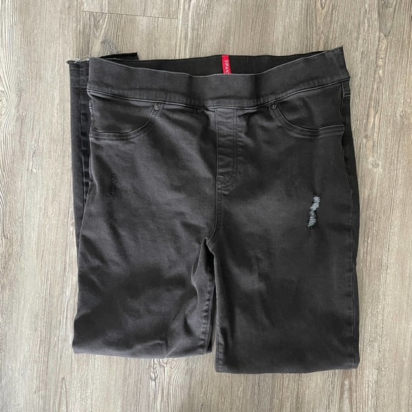 Spanx Vintage Distressed Ankle Skinny Jeans - Picture 3 of 8